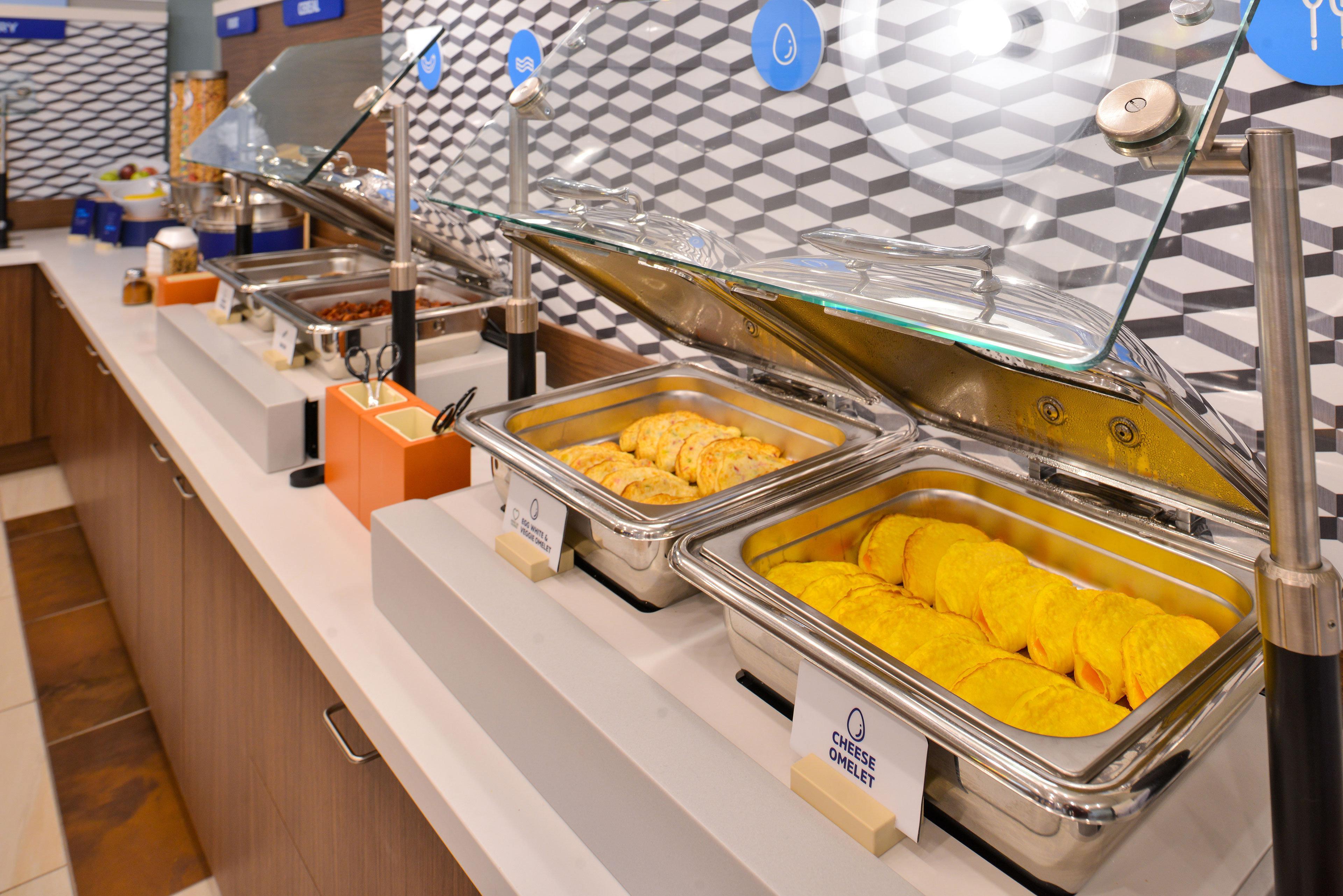 Holiday Inn Express & Suites Alliance By Ihg Bagian luar foto