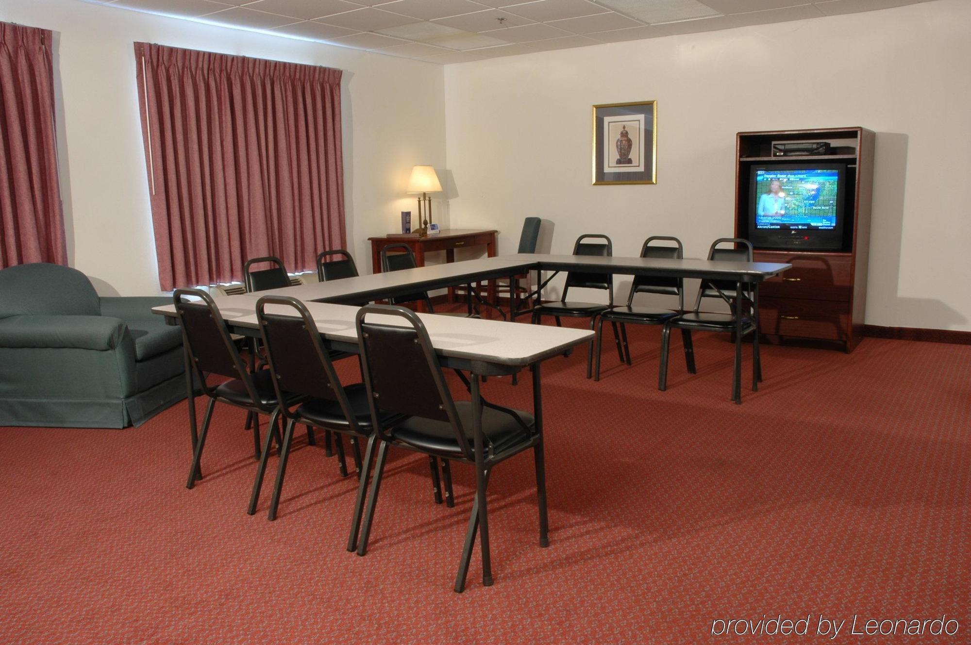 Holiday Inn Express & Suites Alliance By Ihg Fasilitas foto