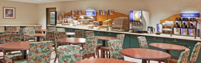 Holiday Inn Express & Suites Alliance By Ihg Bagian luar foto