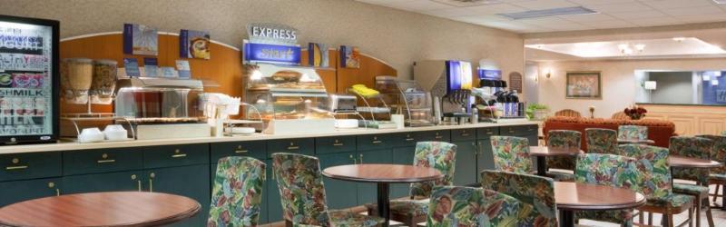 Holiday Inn Express & Suites Alliance By Ihg Bagian luar foto